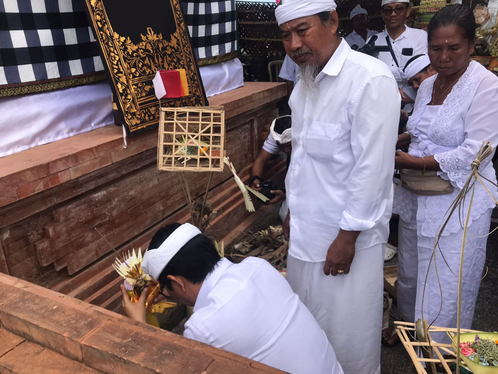 Puncak Karya Upakara Ngenteg Linggih lan Padudusan Pura Ratu Gede Sedahan Penyarikan Banjar Adat Pegending Desa Dalung